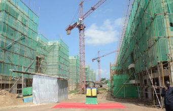 UWEKAJI JIWE LA MSINGI NYUMBA ZA BEI NAFUU CHUMBUNI